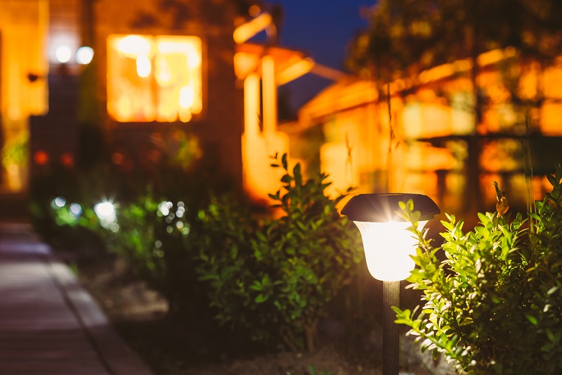 When you need a residential home electrician in Kansas City to install outdoor lighting, JMC Electric is the expert you want.